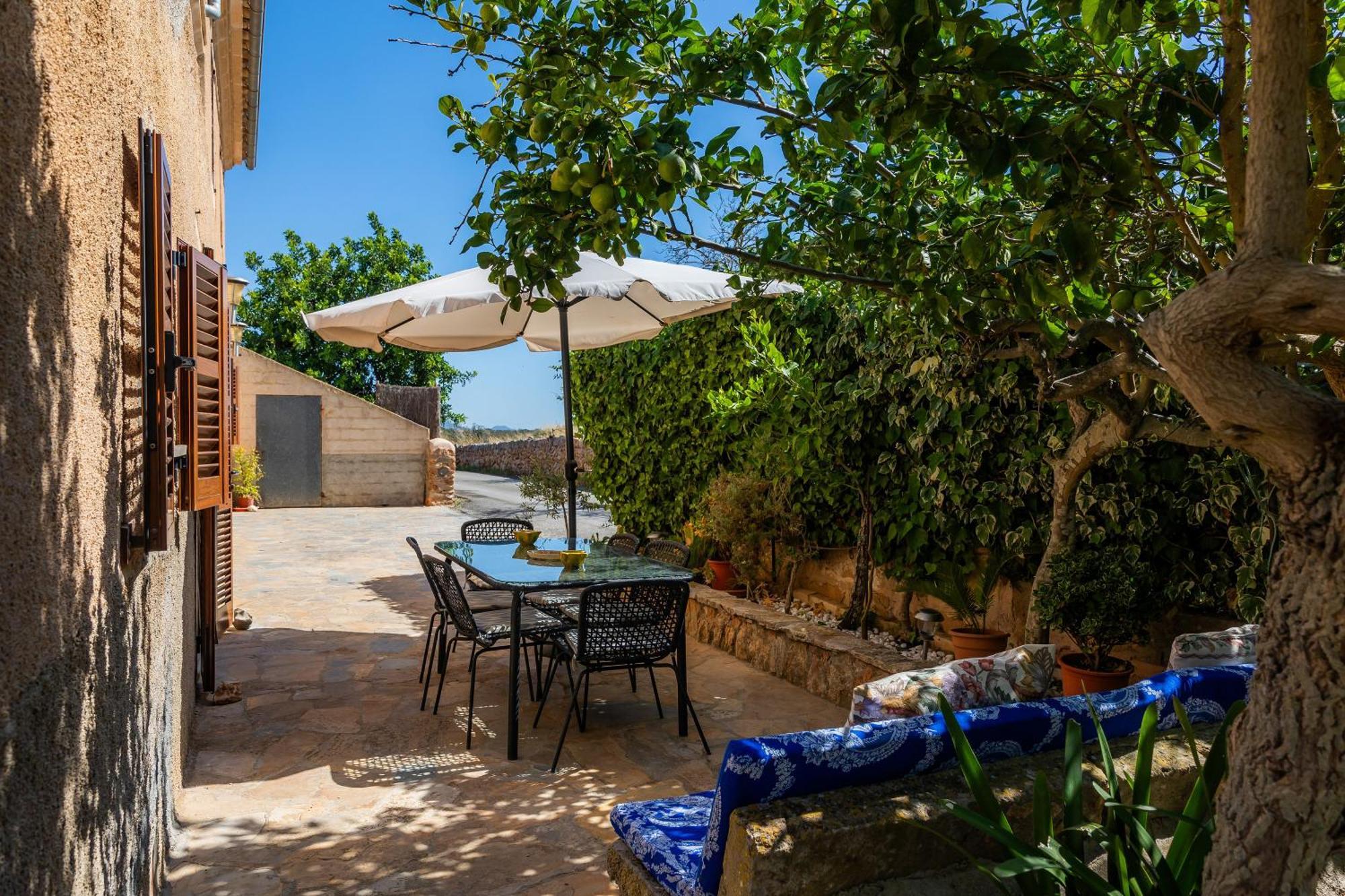 Hostalet Villa Llombarts