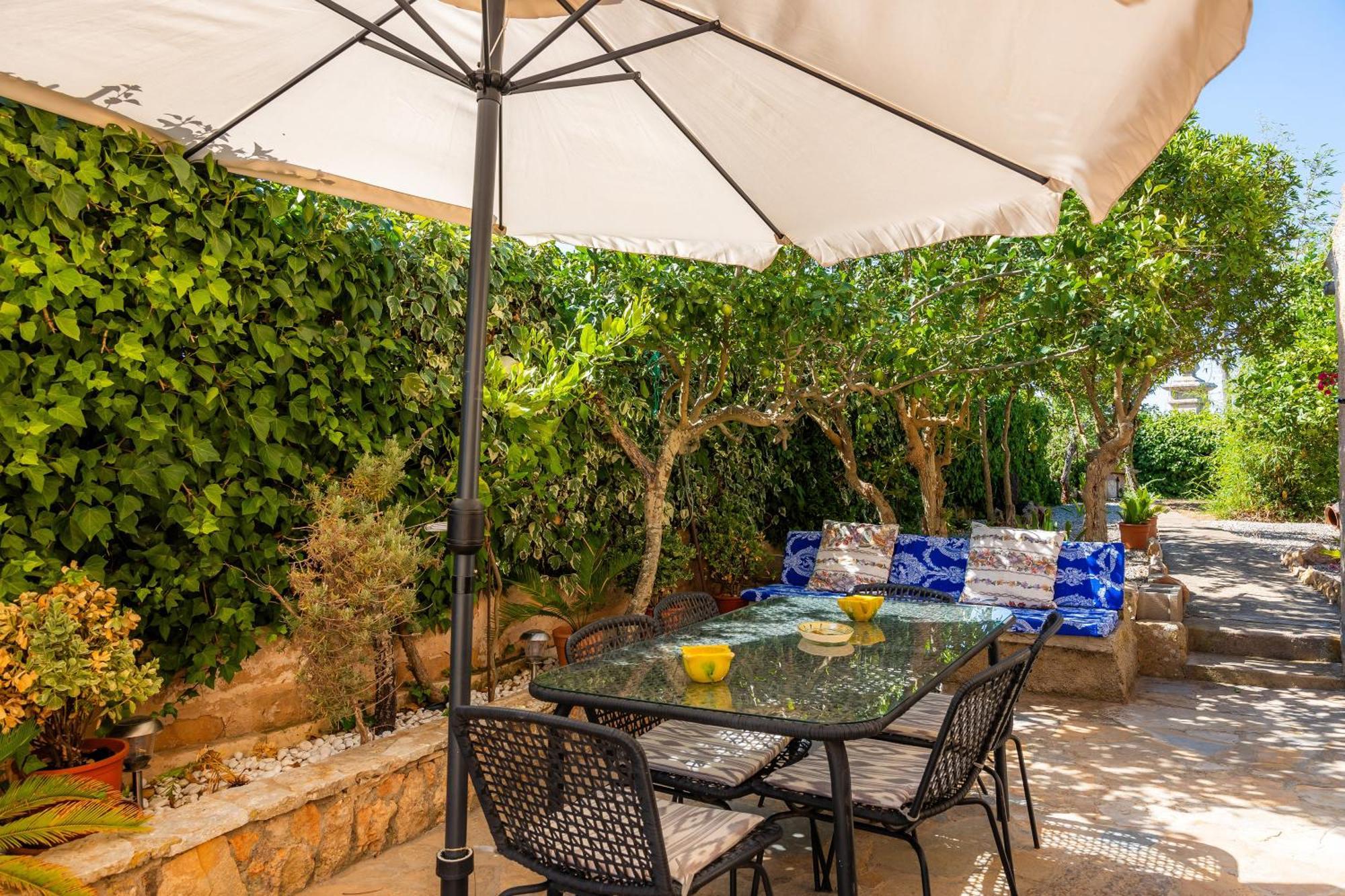 Hostalet Villa Llombarts